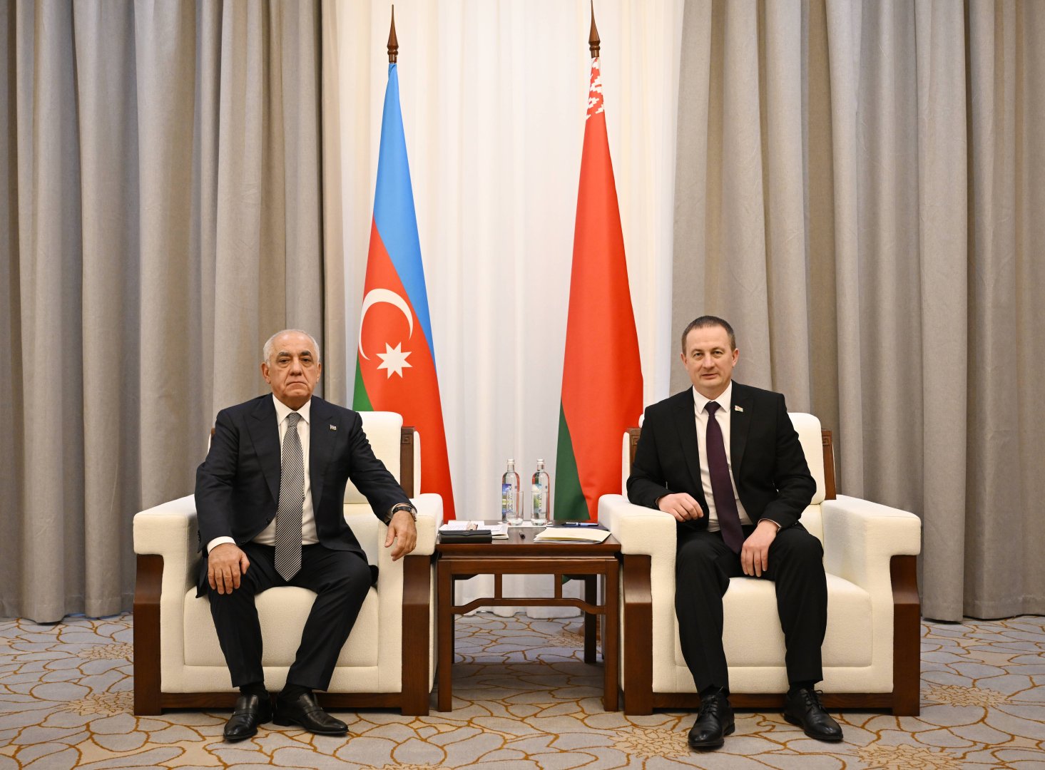 Azerbaijani and Belarusian prime ministers hold talks in Minsk (PHOTO)