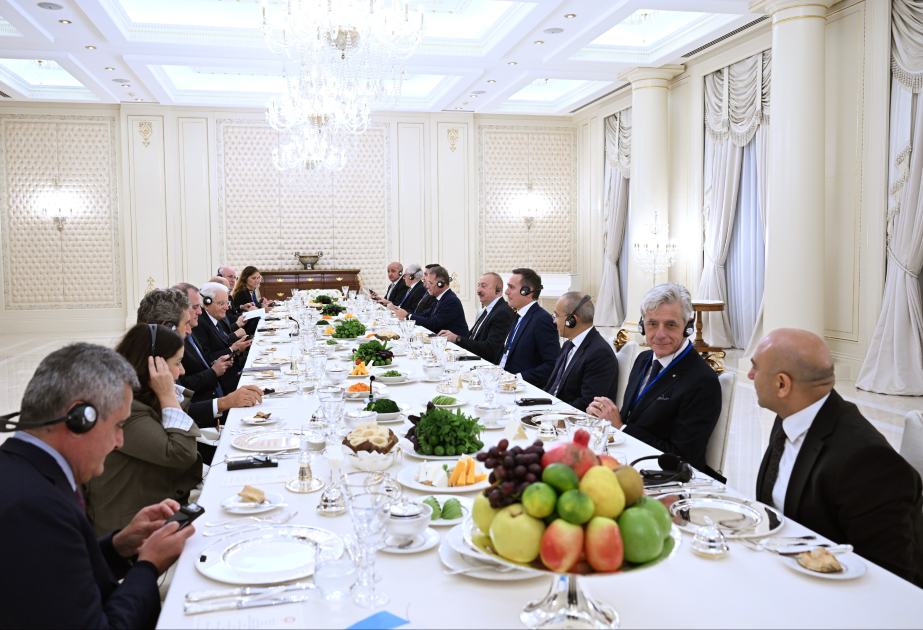 Official dinner hosted on behalf of President Ilham Aliyev in honor of President of Italy