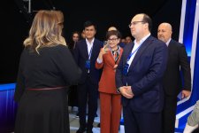 Uzbek delegation visits Xezer Media Center (PHOTO)