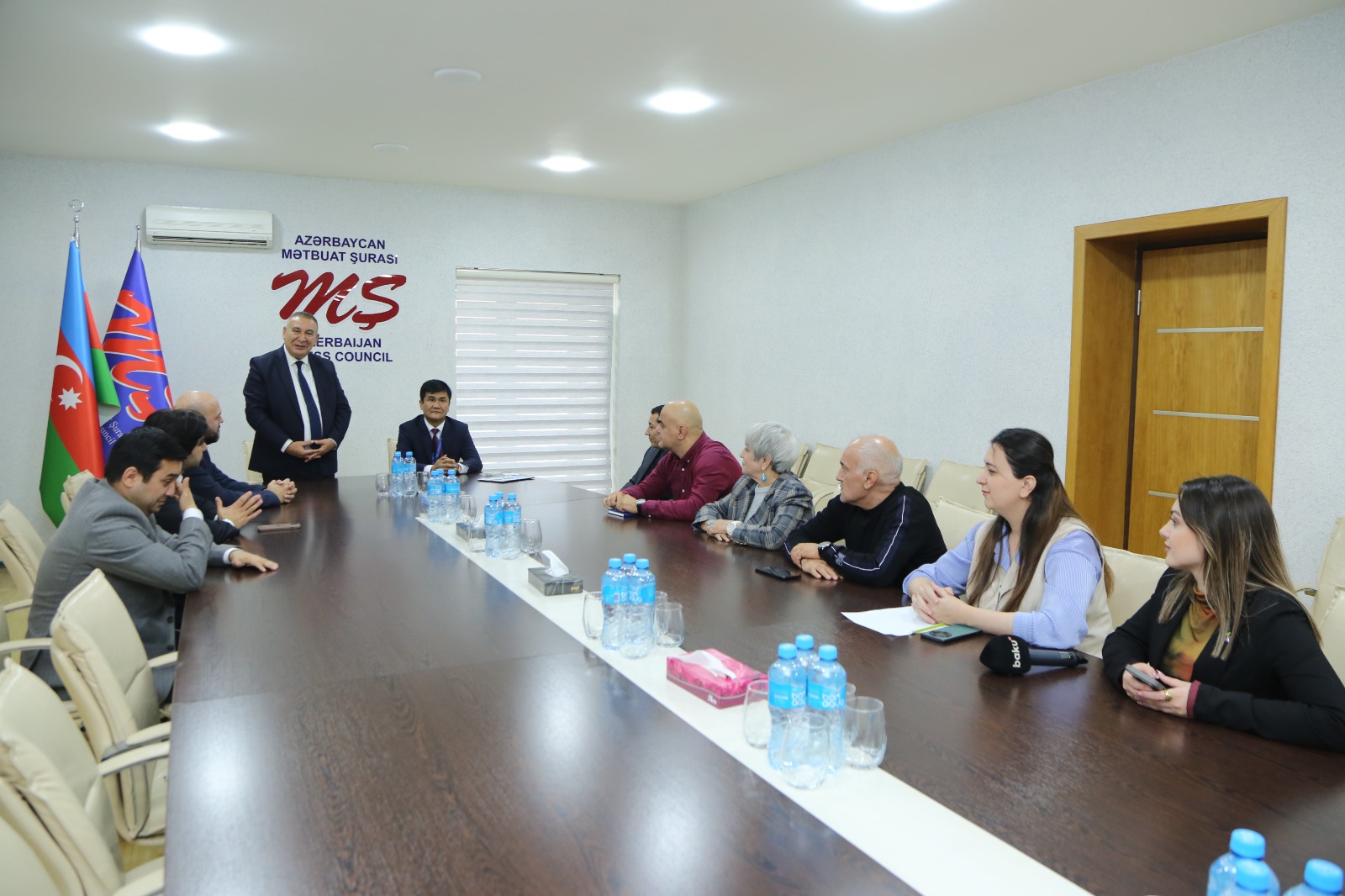 Chairman of Uzbekistan’s Journalists Union visits Azerbaijan’s Press Council (PHOTO)
