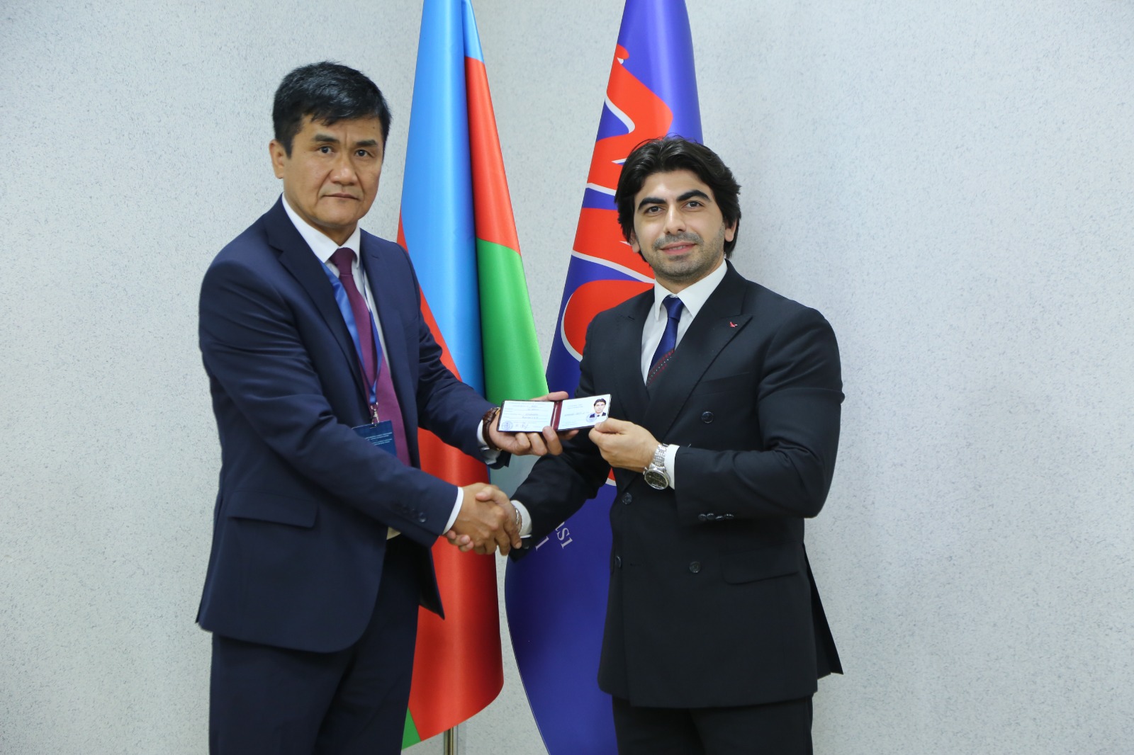 Chairman of Uzbekistan’s Journalists Union visits Azerbaijan’s Press Council (PHOTO)