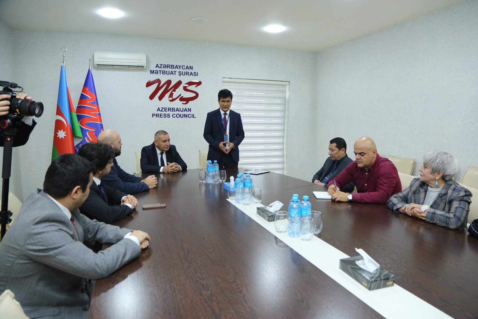 Chairman of Uzbekistan’s Journalists Union visits Azerbaijan’s Press Council (PHOTO)
