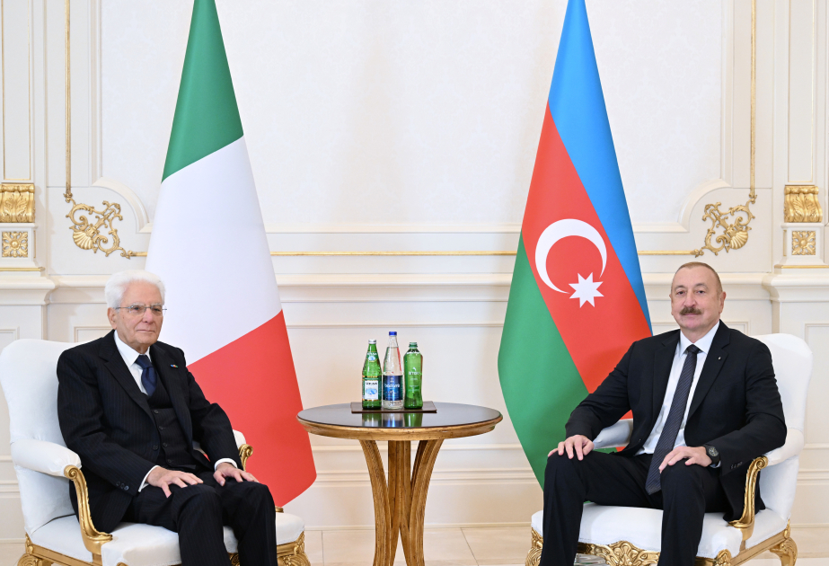 President Ilham Aliyev, President Sergio Mattarella hold one-on-one meeting (PHOTO)