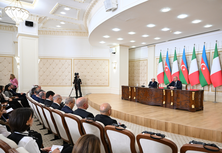 President Ilham Aliyev, President Sergio Mattarella make press statements (PHOTO/VIDEO)