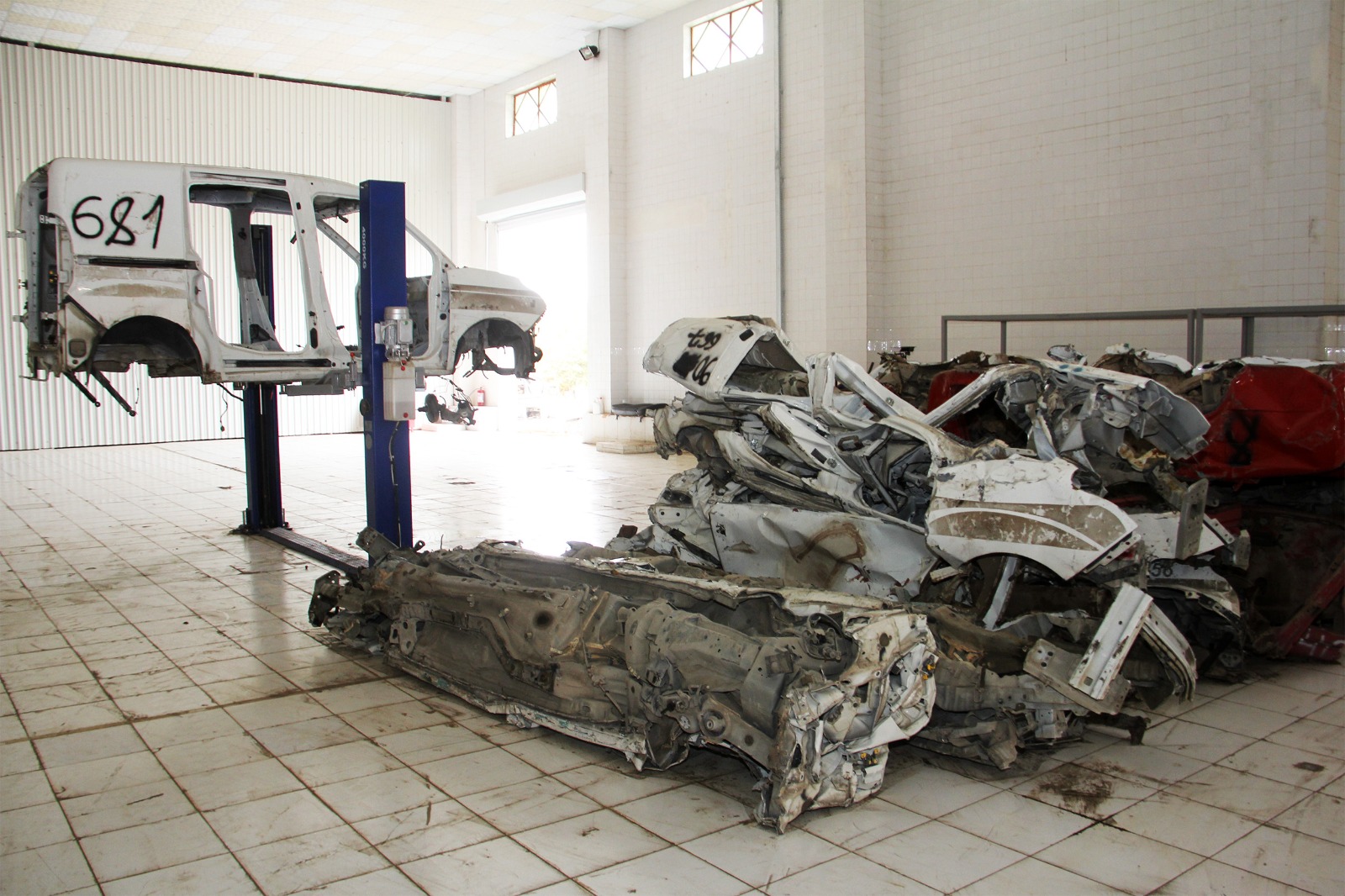 Azerbaijan throws light on steady gains in car recycling initiative (PHOTO)