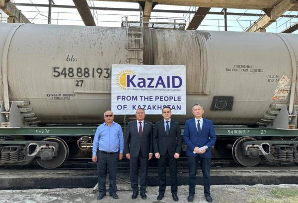 Kazakhstan steps up with fuel humanitarian aid for Tajikistan