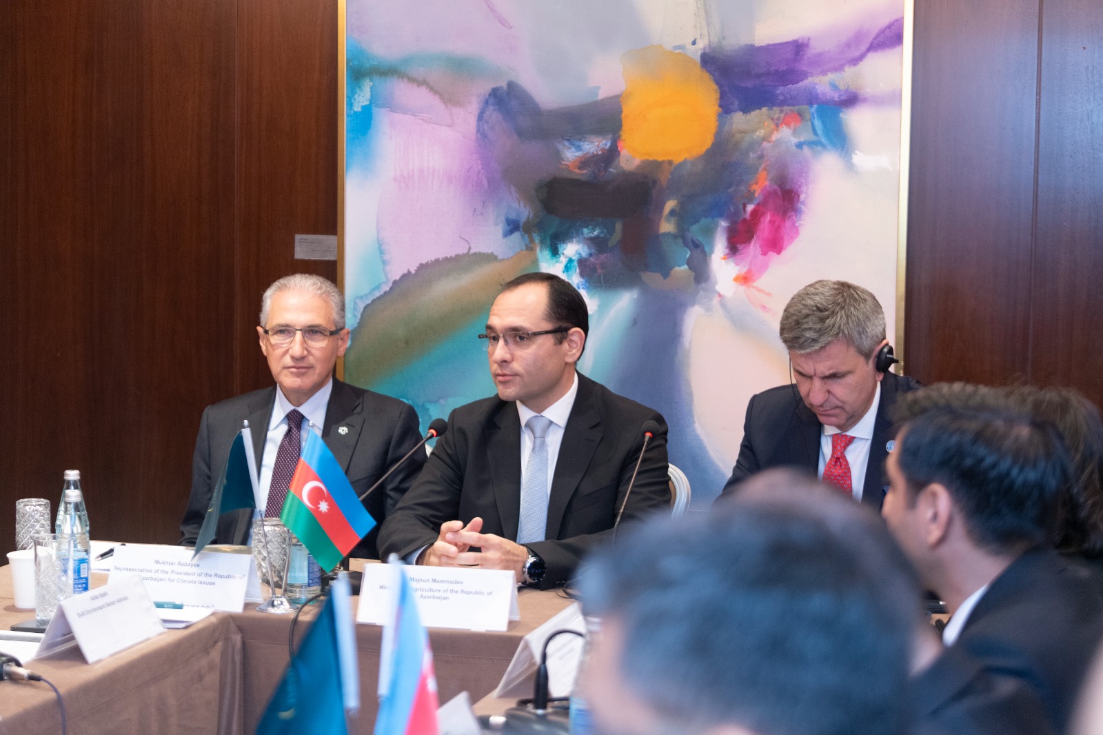 Baku Climate Action Week tackles future of agribusiness with roundtable on resilience (PHOTO)