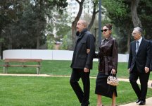 President Ilham Aliyev, First Lady Mehriban Aliyeva inaugurate new park in Baku's Narimanov district (PHOTO)