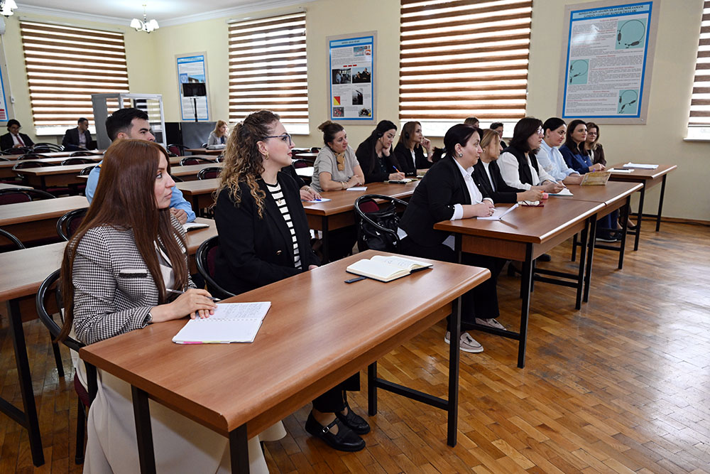 Azerbaijan’s Heydar Aliyev Military Institute hosts NATO training program (PHOTO)