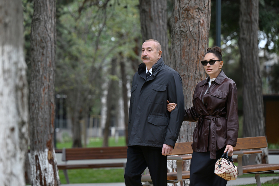 President Ilham Aliyev, First Lady Mehriban Aliyeva inaugurate new park in Baku's Narimanov district (PHOTO)