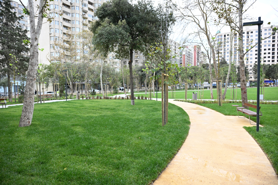 President Ilham Aliyev, First Lady Mehriban Aliyeva inaugurate new park in Baku's Narimanov district (PHOTO)