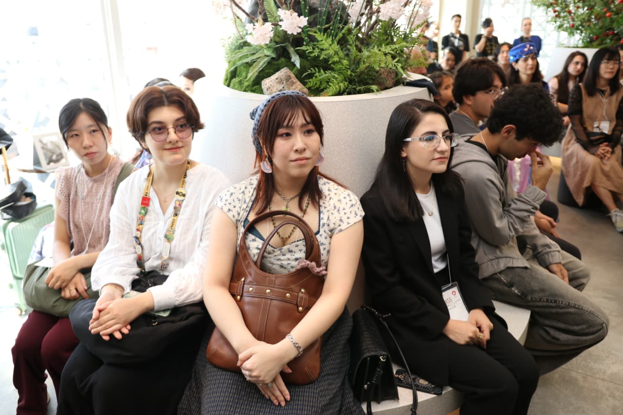 Azerbaijani diaspora committee's chief meets with compatriots in Japan (PHOTO)