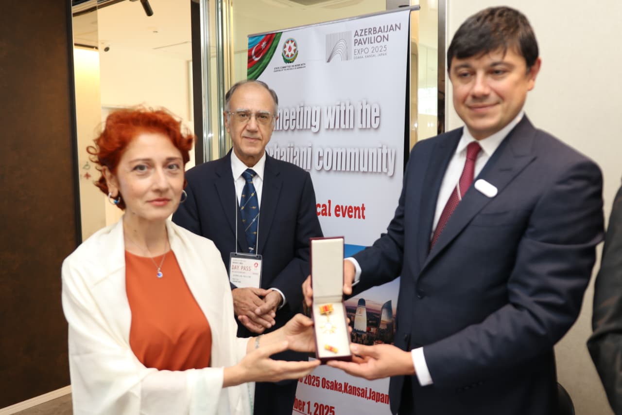 Azerbaijani diaspora committee's chief meets with compatriots in Japan (PHOTO)