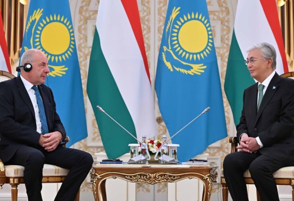 Hungarian President's Kazakhstan visit: Budapest eyes hiking transports with Central Asia
