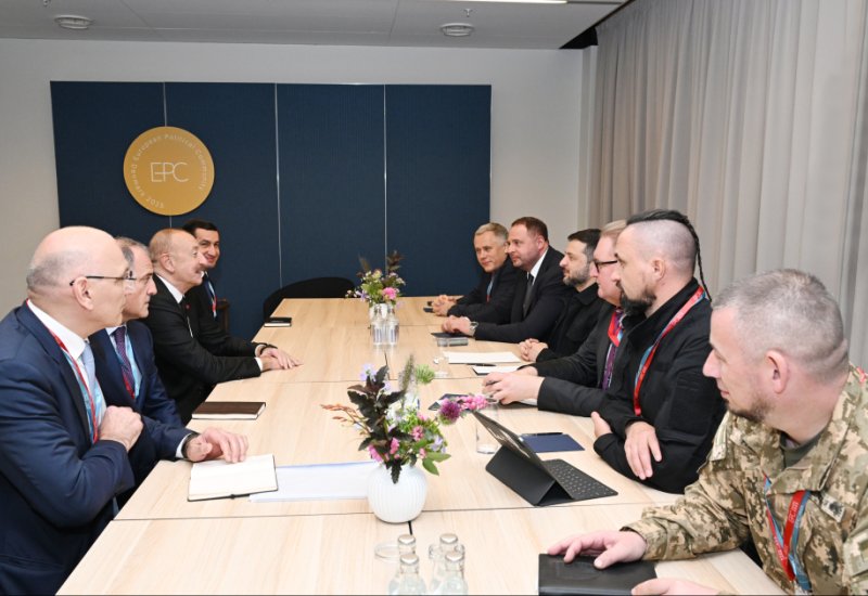 President Ilham Aliyev meets with President of Ukraine in Copenhagen (PHOTO)