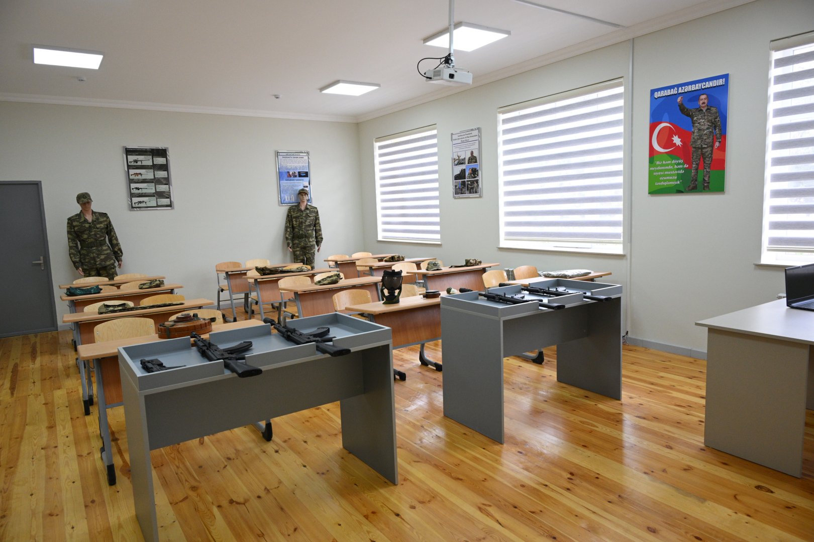 Azerbaijan commissions new school building in Baku's Khazar district (PHOTO)
