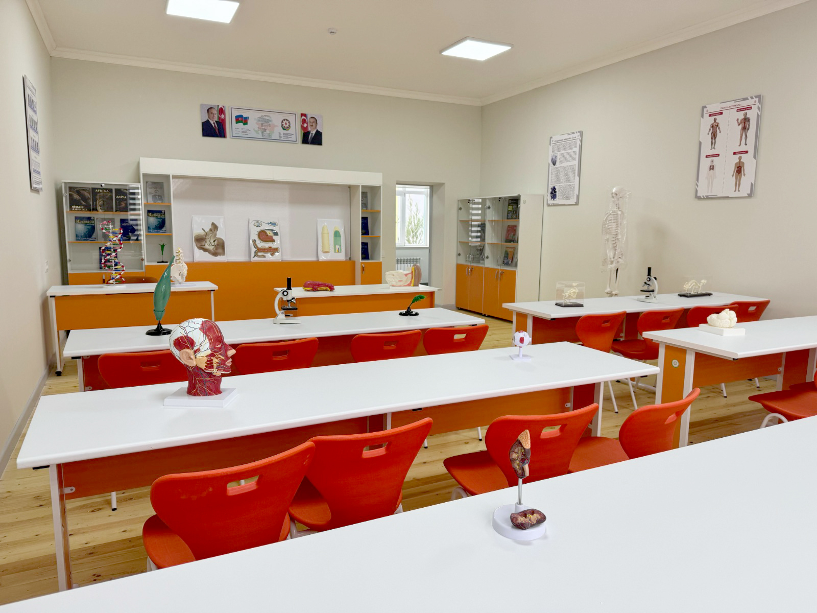 Azerbaijan commissions new school building in Baku's Khazar district (PHOTO)
