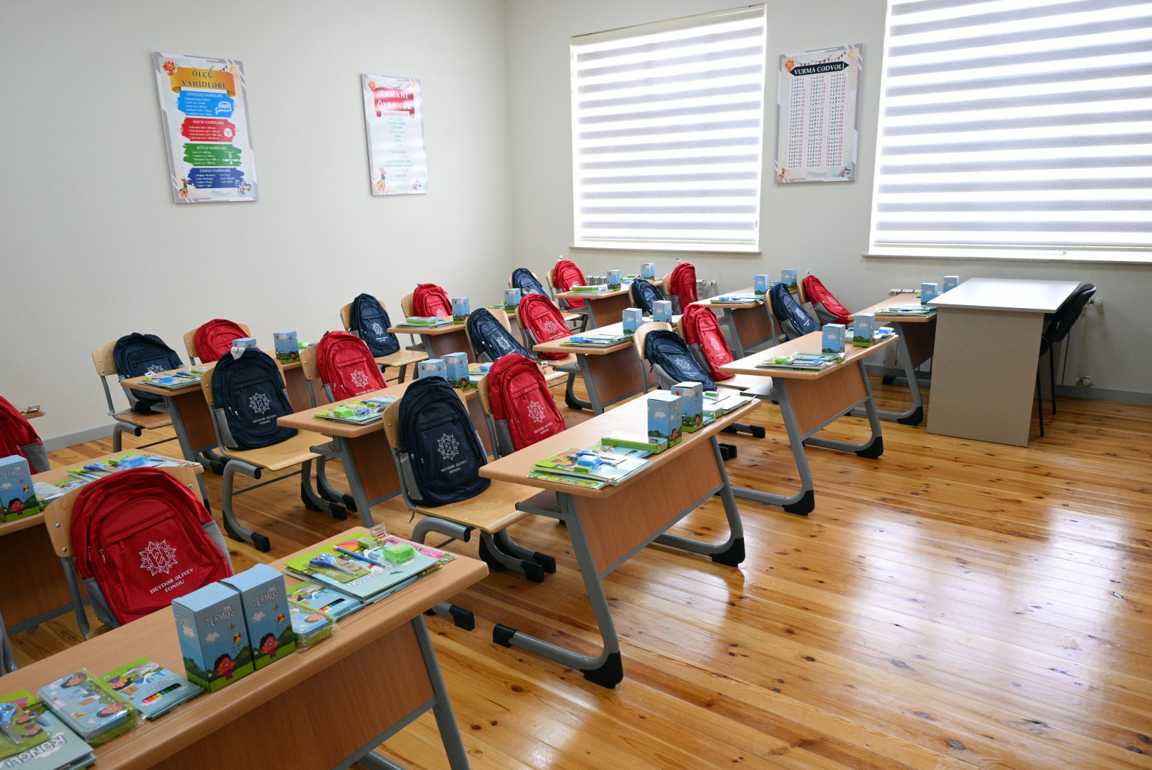 Azerbaijan commissions new school building in Baku's Khazar district (PHOTO)