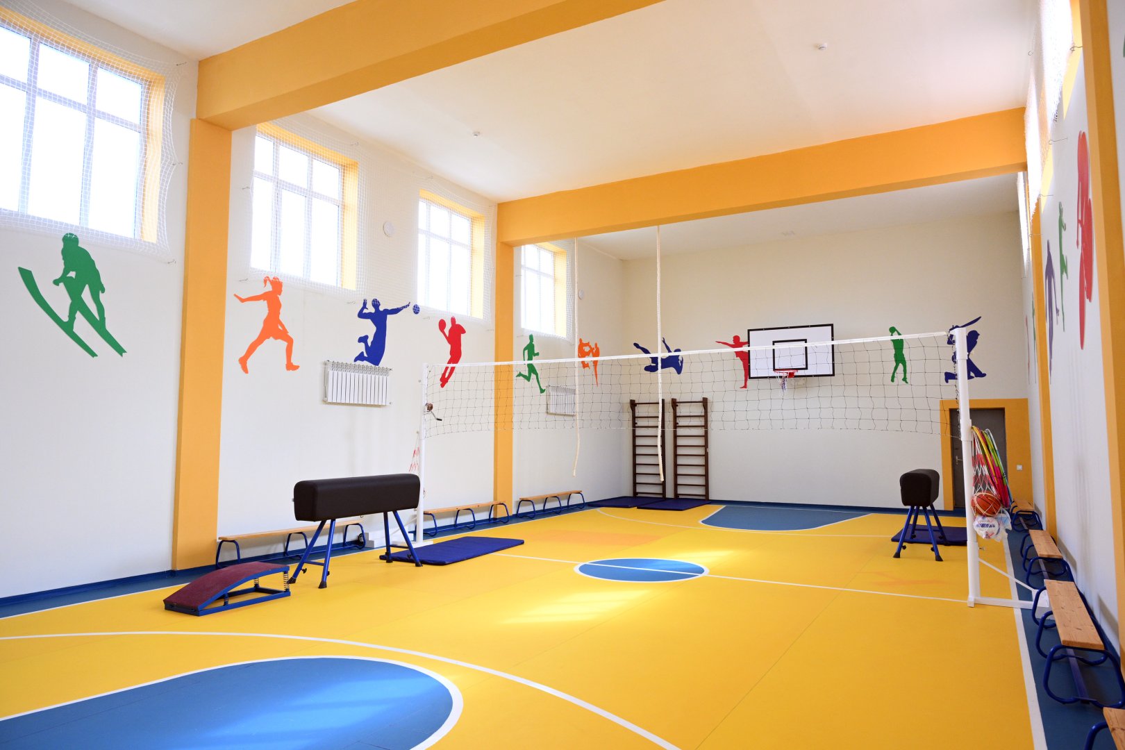 Azerbaijan commissions new school building in Baku's Khazar district (PHOTO)