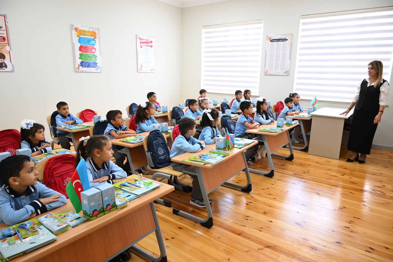 Azerbaijan commissions new school building in Baku's Khazar district (PHOTO)