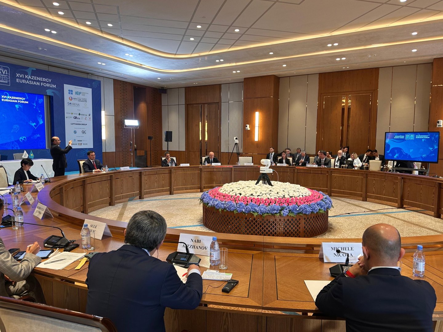 Azerbaijan pushes ahead with vision for Trans-Caspian ‘Green’ Corridor (PHOTO)