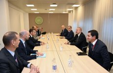 President Ilham Aliyev meets President Emmanuel Macron in Copenhagen (PHOTO)