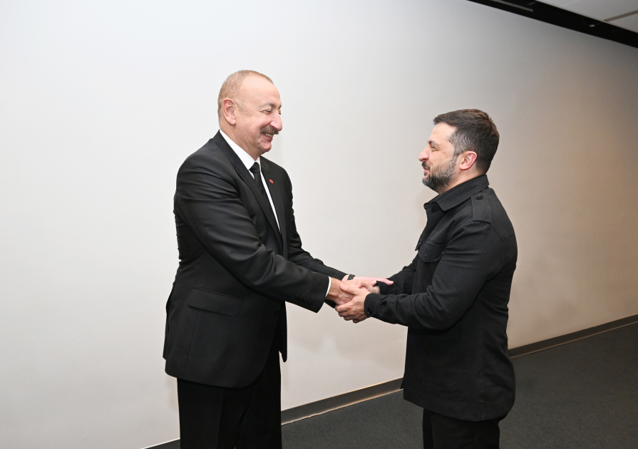 President Ilham Aliyev meets with President of Ukraine in Copenhagen (PHOTO)