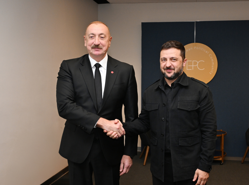 President Ilham Aliyev meets with President of Ukraine in Copenhagen (PHOTO)