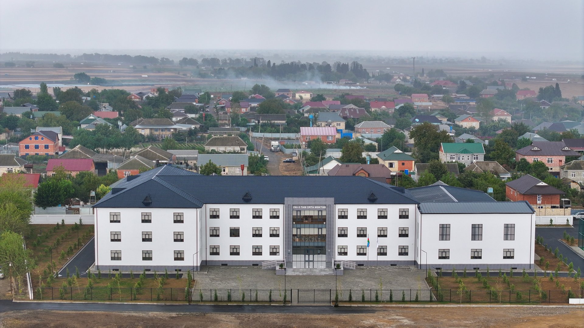 Azerbaijan rolls out school built by Heydar Aliyev Foundation in its Jalilabad (PHOTO)