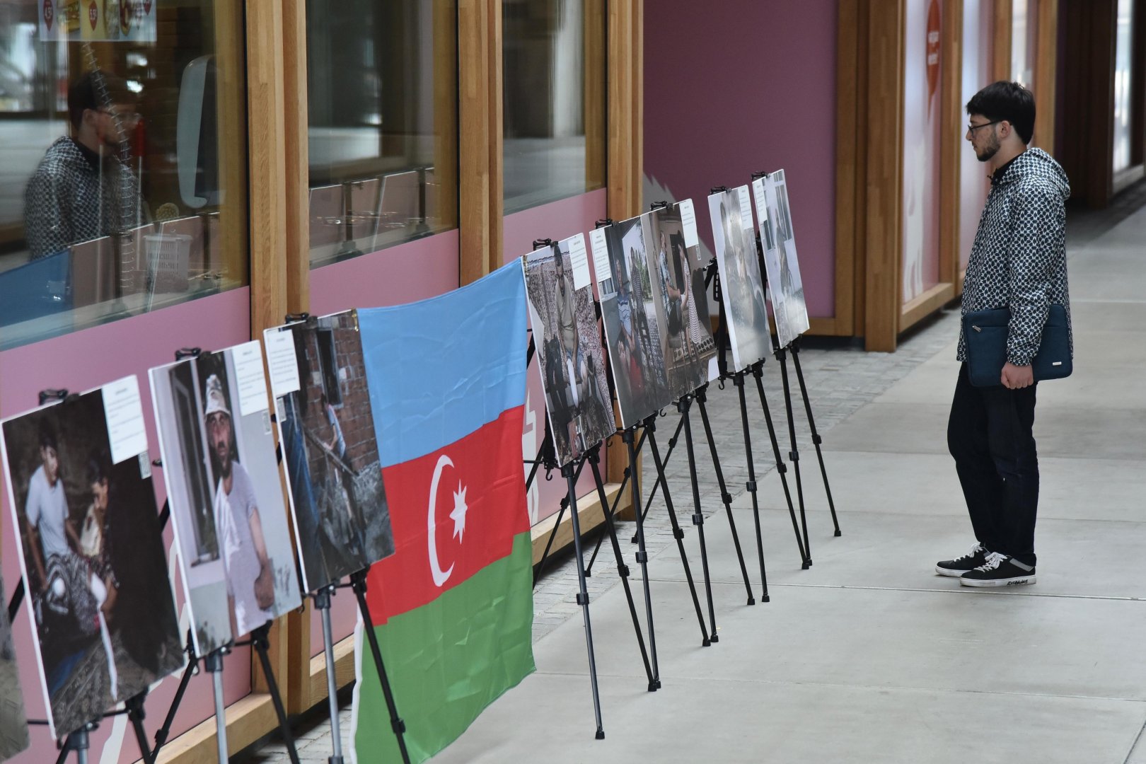 NGOs debut myriad series of exhibitions on Azerbaijan’s landmine problem in Europe (PHOTO)