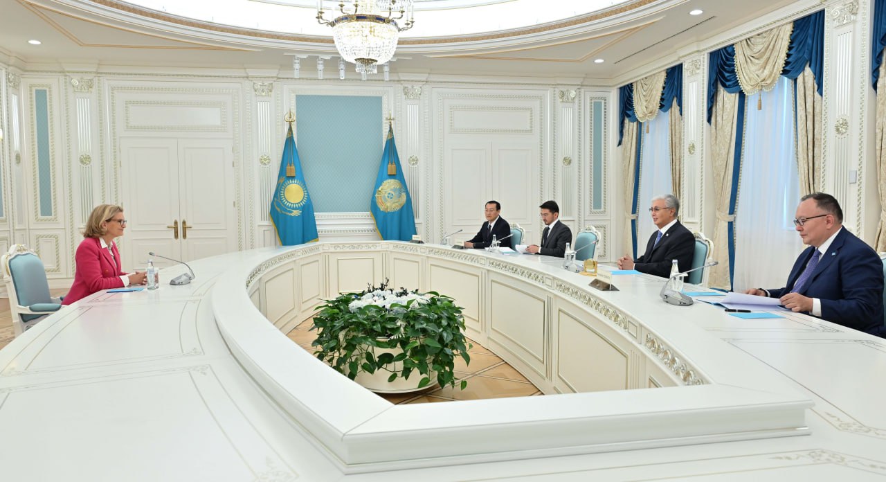 Kazakhstan, ITU discuss digital cooperation and satellite projects
