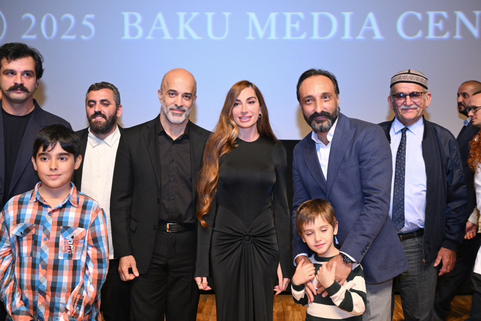 Taghiyev movie series debutes with "Sona” film at Azerbaijani Nizami Cinema Center (PHOTO)