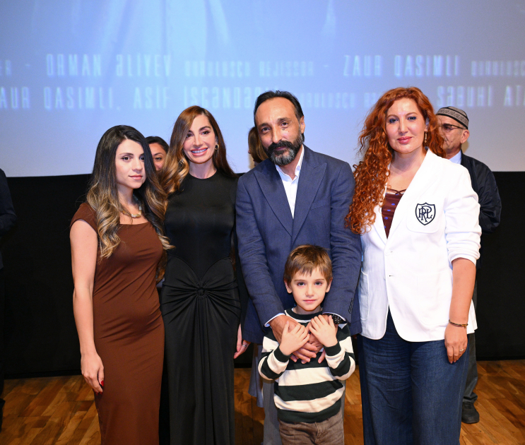 Taghiyev movie series debutes with "Sona” film at Azerbaijani Nizami Cinema Center (PHOTO)