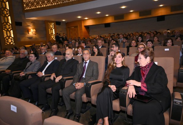 Taghiyev movie series debutes with "Sona” film at Azerbaijani Nizami Cinema Center (PHOTO)