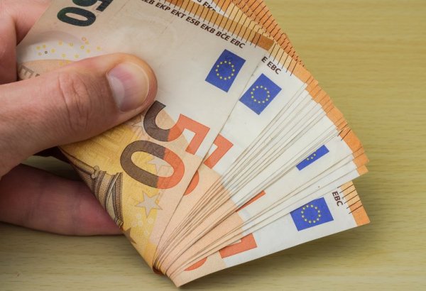 Slovenia unveils 7M2025 salary figures