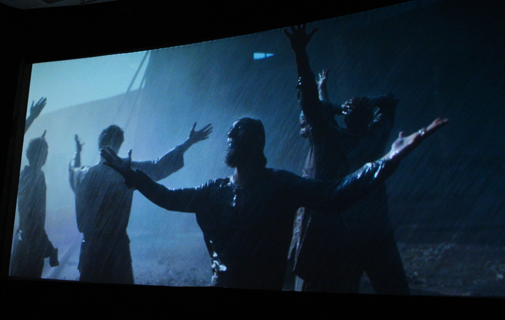 Taghiyev movie series debutes with "Sona” film at Azerbaijani Nizami Cinema Center (PHOTO)