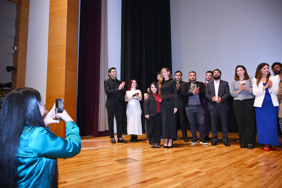 Taghiyev movie series debutes with "Sona” film at Azerbaijani Nizami Cinema Center (PHOTO)
