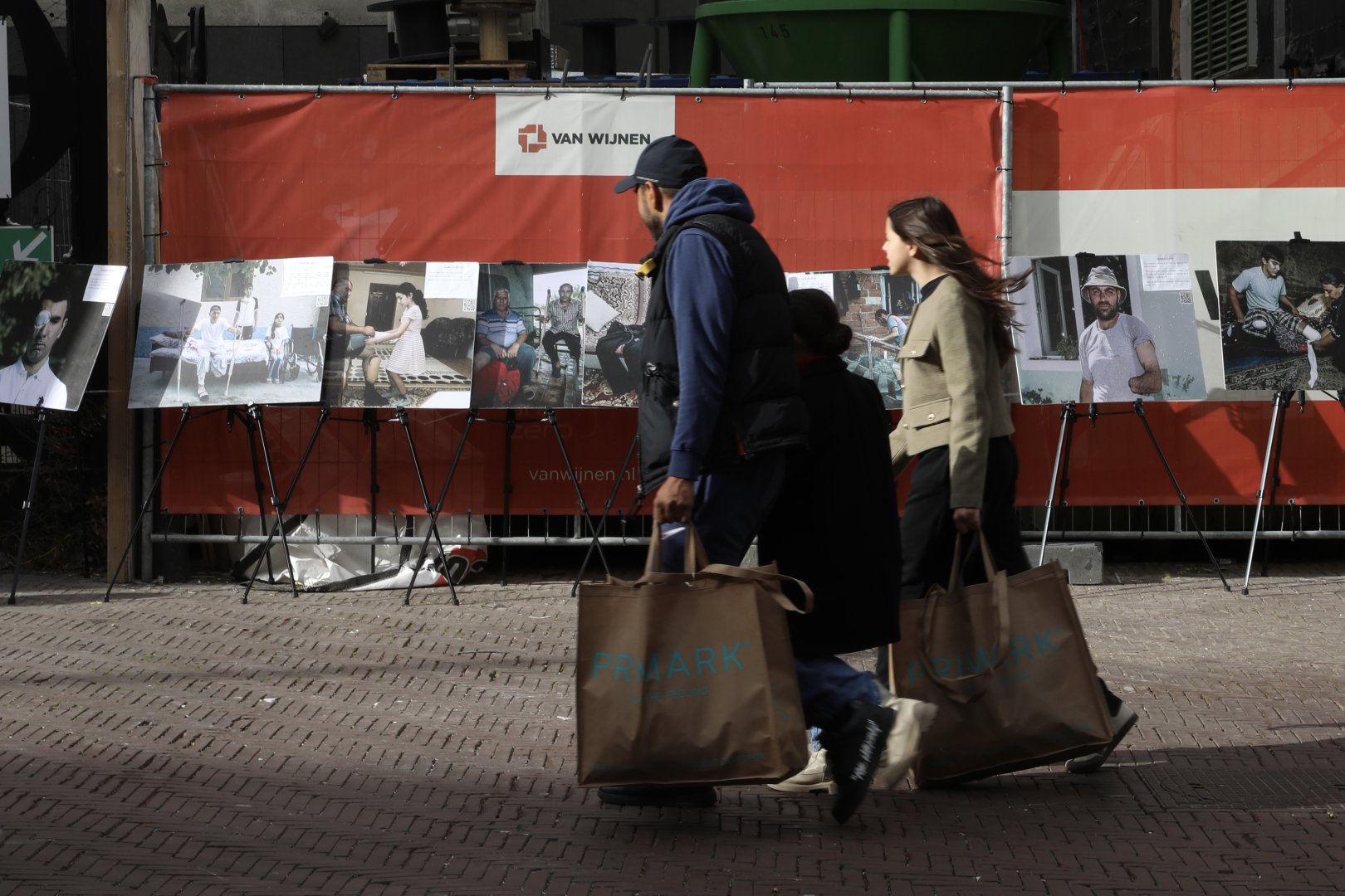 Photo exhibition dedicated to Azerbaijani mine victims organized in Netherlands' Hague (PHOTO)
