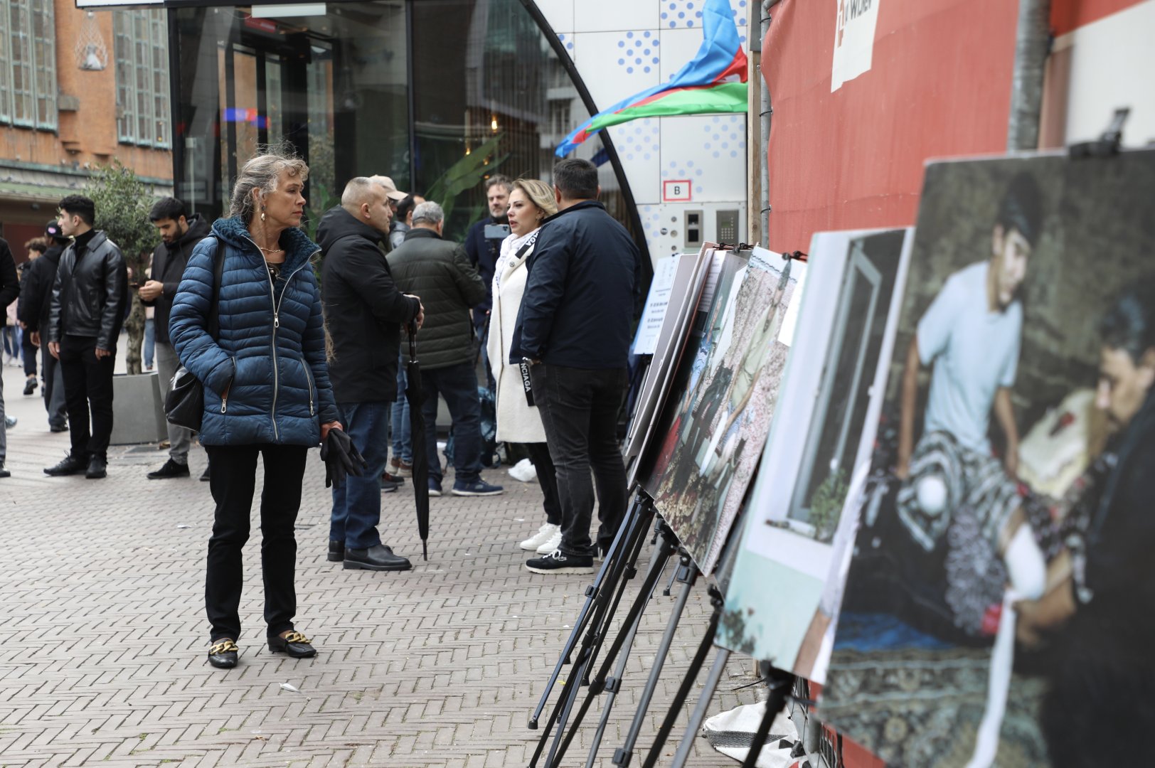 Photo exhibition dedicated to Azerbaijani mine victims organized in Netherlands' Hague (PHOTO)