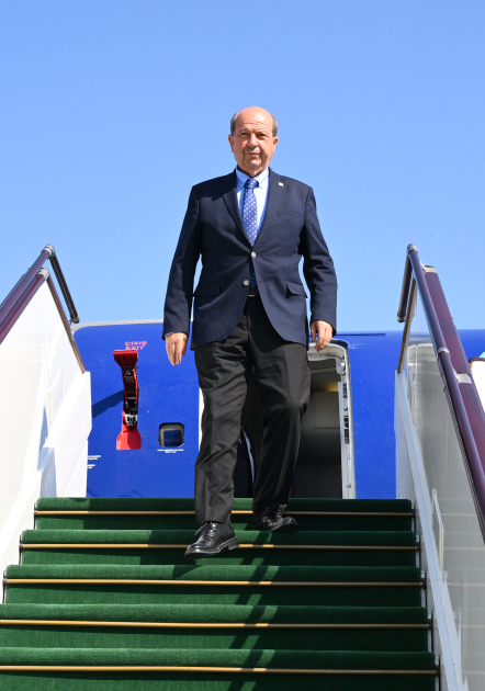 President of Turkish Republic of Northern Cyprus arrives in Azerbaijan (PHOTO)