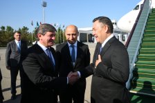 President of Kyrgyzstan arrives in Azerbaijan to attend OTS Summit (PHOTO)