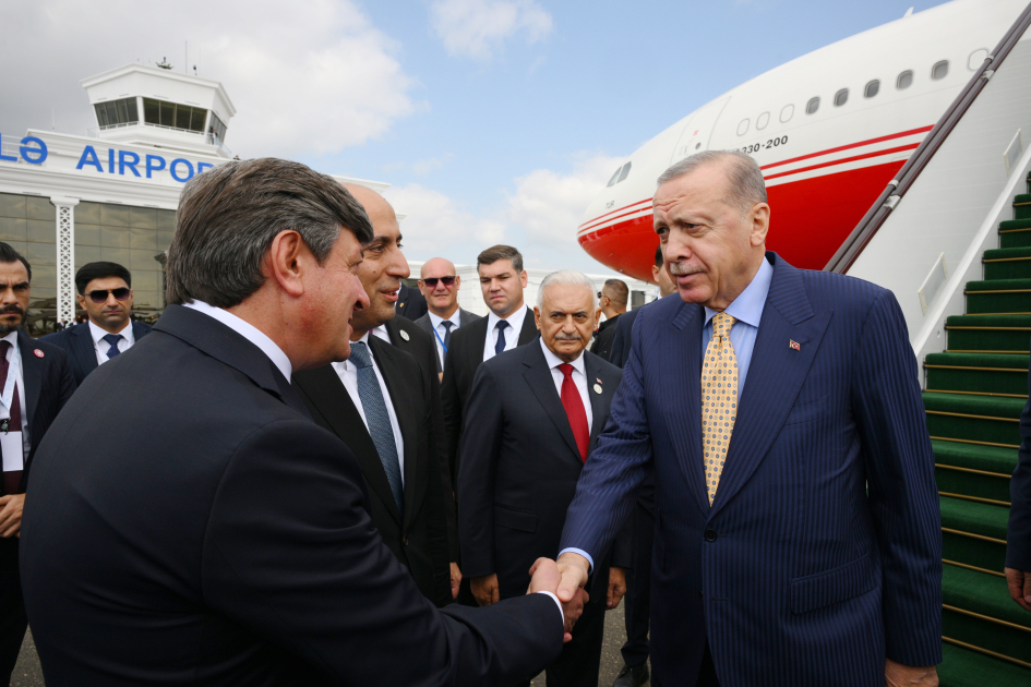 President of Türkiye arrives in Azerbaijan (PHOTO)