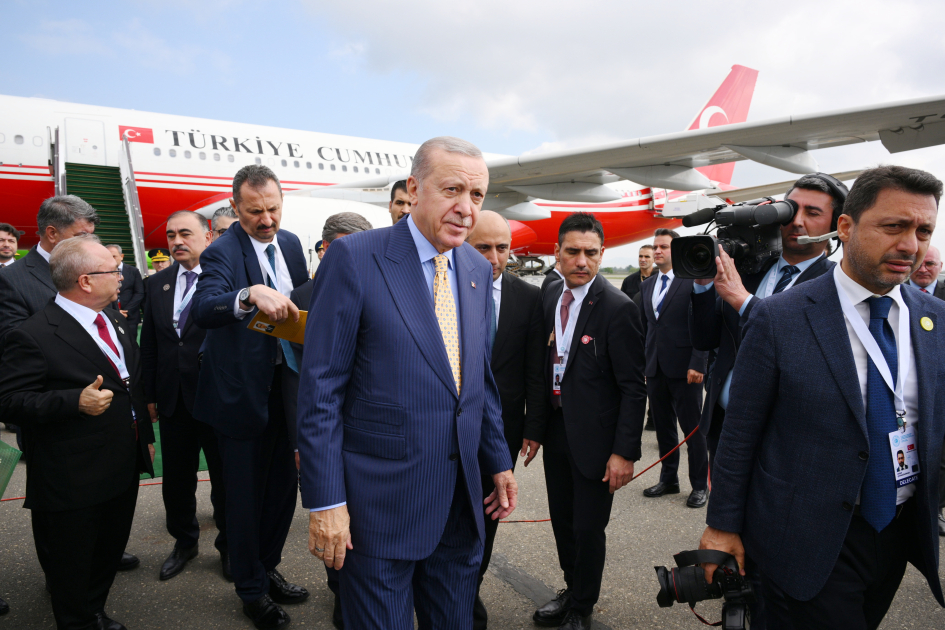 President of Türkiye arrives in Azerbaijan (PHOTO)