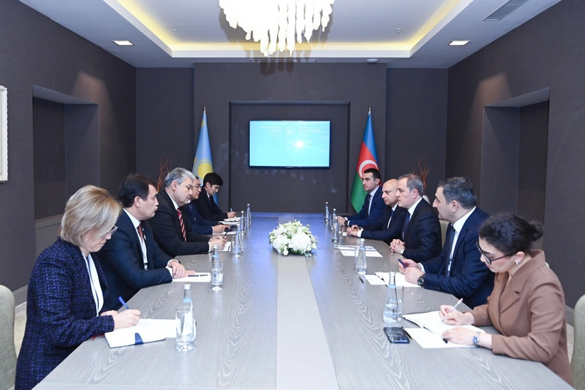 Azerbaijan, Kazakhstan discuss strategic partnership