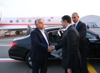 Hungarian PM concludes his visit to Azerbaijan (PHOTO)