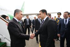 Chairman of Turkmenistan’s Halk Maslahaty visits Azerbaijan (PHOTO)