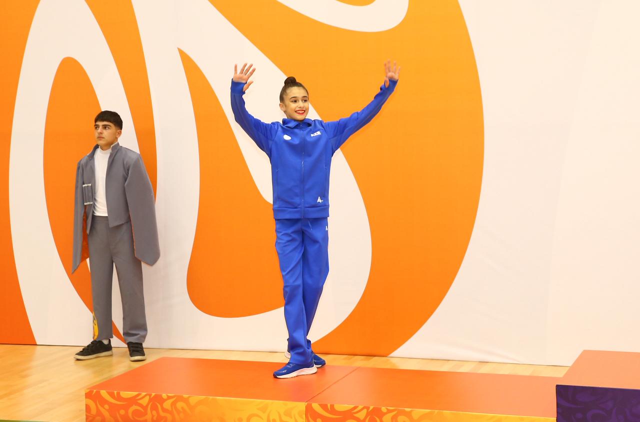 Azerbaijani rhythmic gymnasts win medals at III CIS Games (PHOTO)