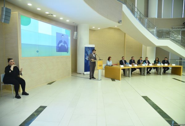 ADA University hosts presentation of Azerbaijani sign language application (PHOTO)