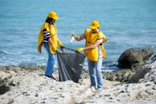Yelo Team organizes clean‑up campaign on Mardakan beach (PHOTO)