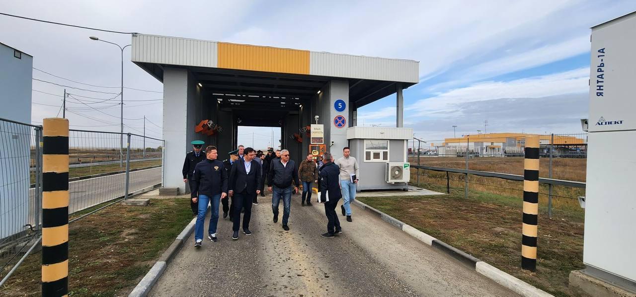 Kazakhstan, Russia discuss North-South transport corridor development